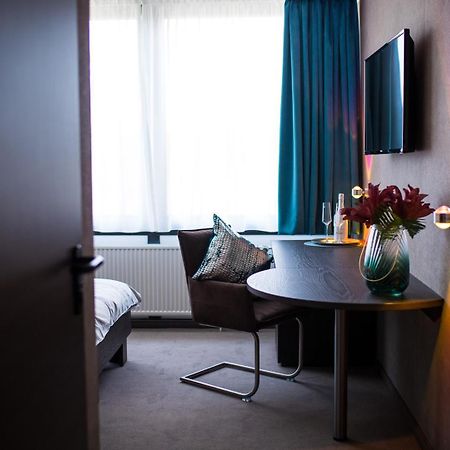Hotel Hubertushof Lichtenau  Екстер'єр фото